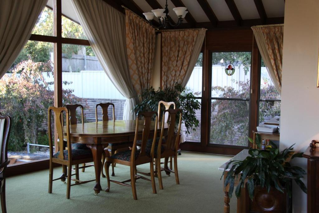 Bathurst Heights Bed & Breakfast Екстер'єр фото