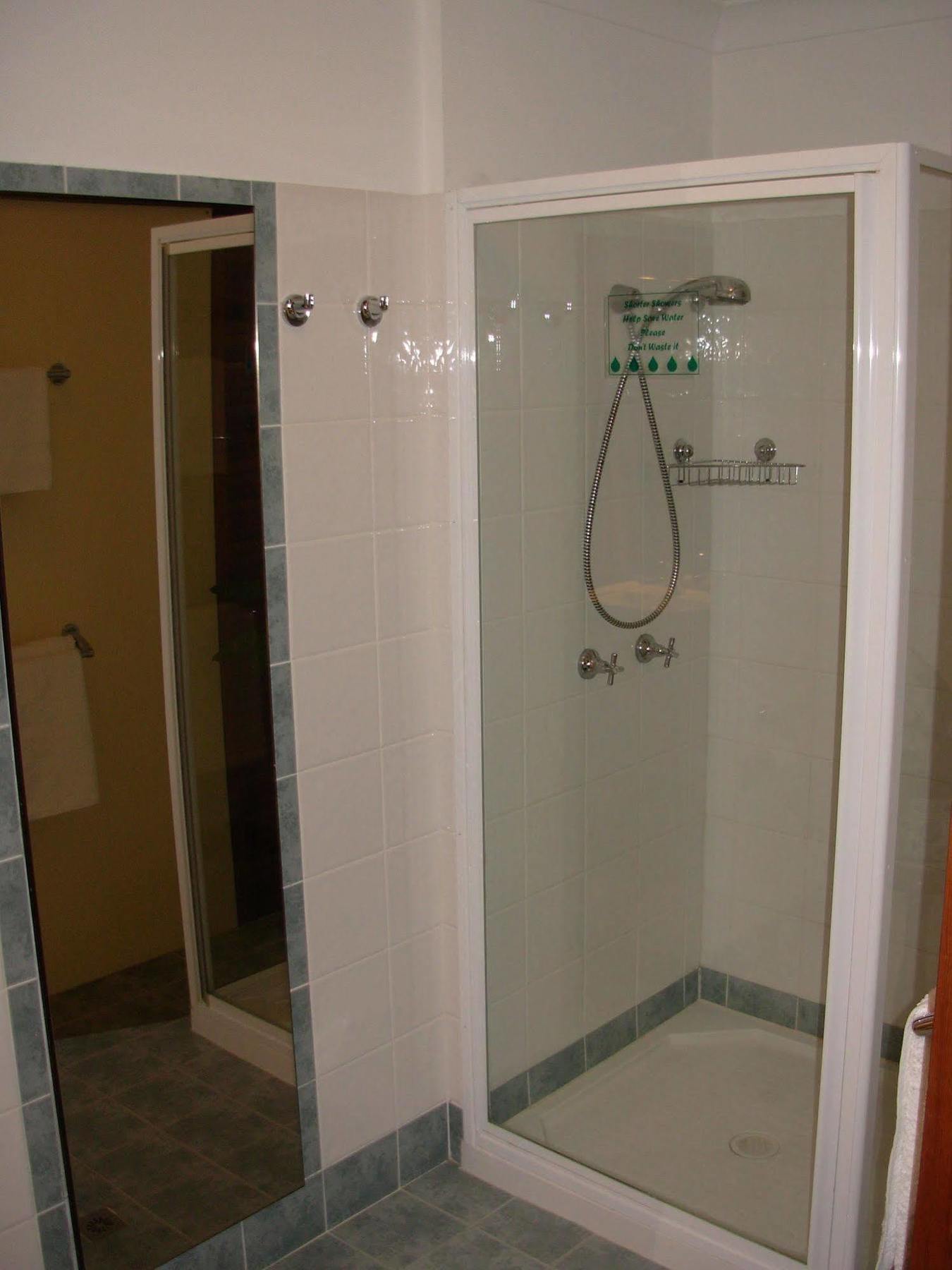 Bathurst Heights Bed & Breakfast Екстер'єр фото