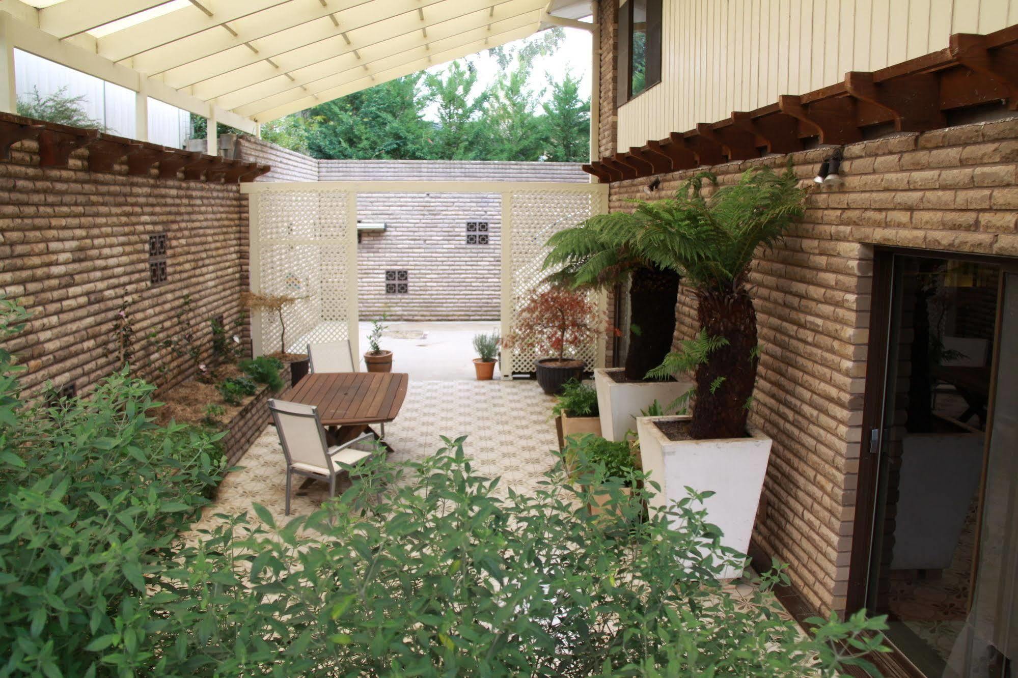 Bathurst Heights Bed & Breakfast Екстер'єр фото