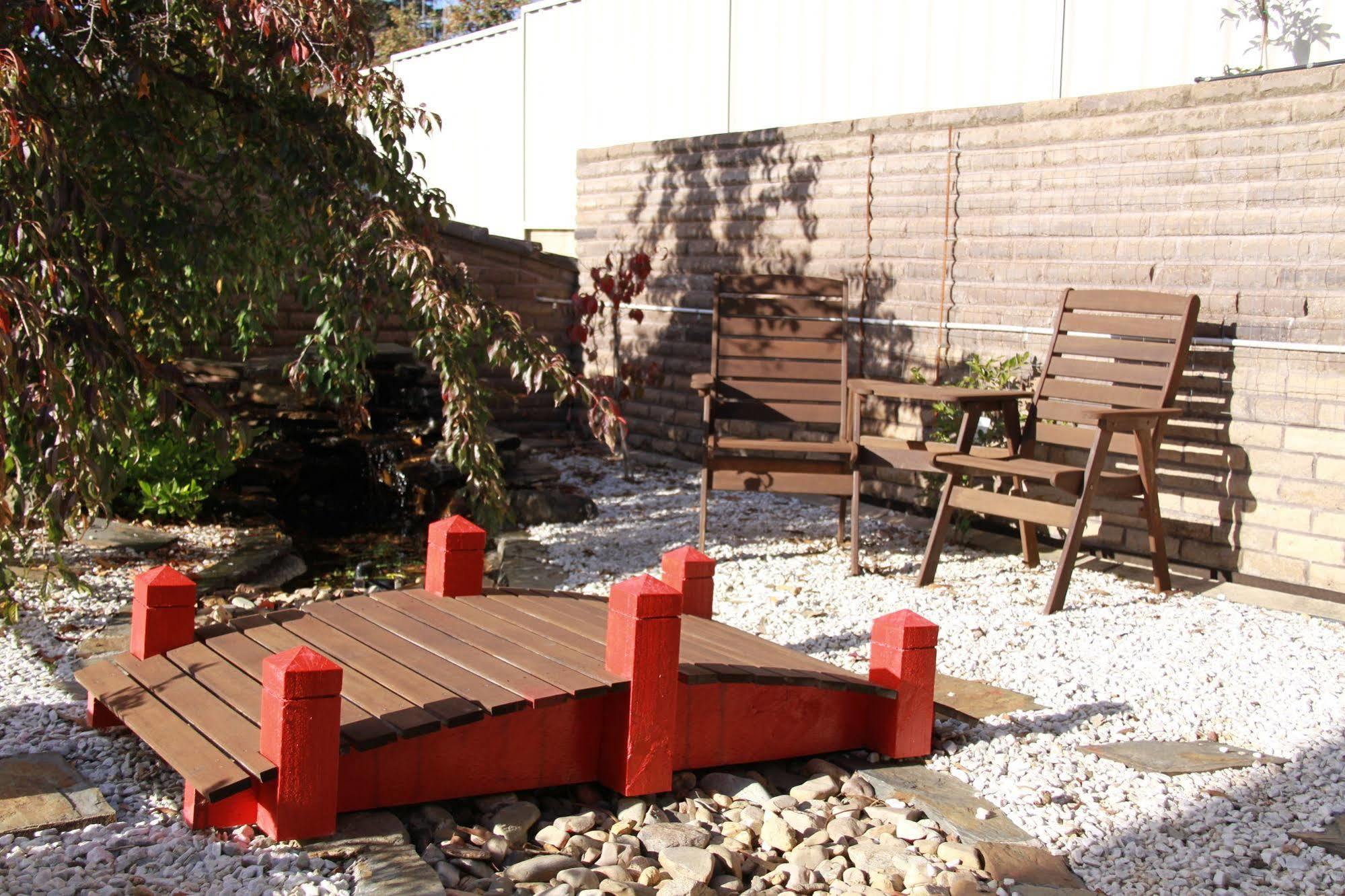 Bathurst Heights Bed & Breakfast Екстер'єр фото